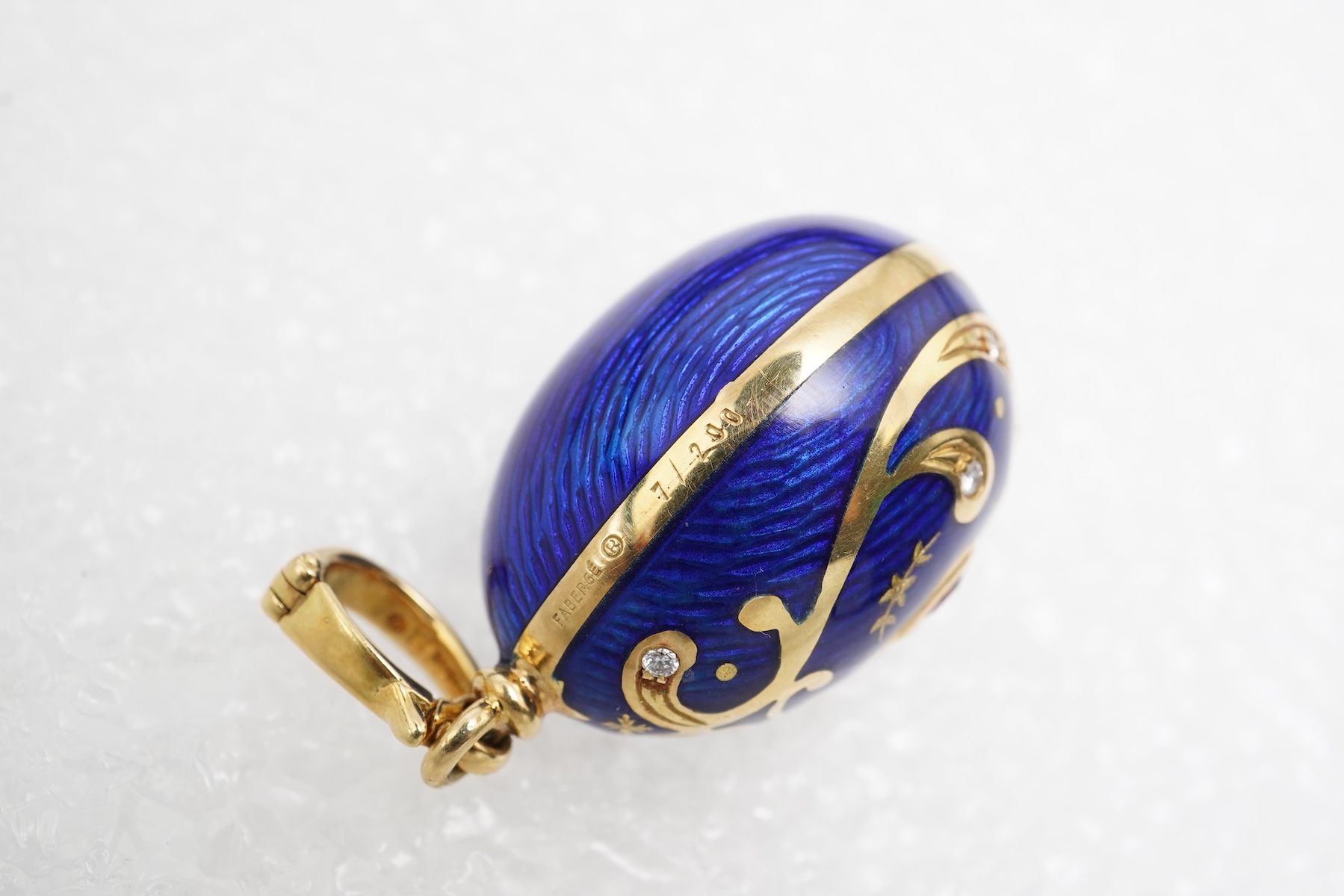 Fabergé, a modern gold, enamel and diamond pendant